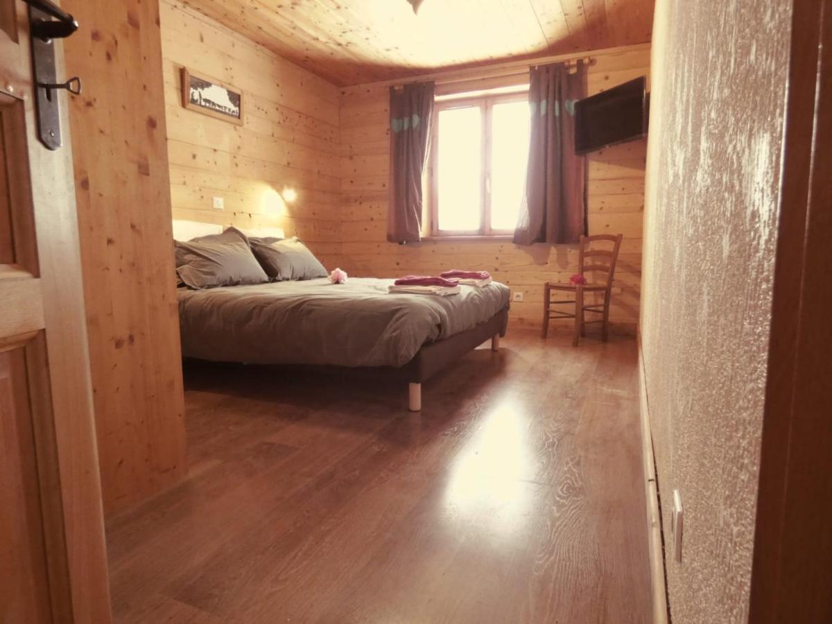 בונואל-סור-ארק Chalet Le Bois Joli חדר תמונה