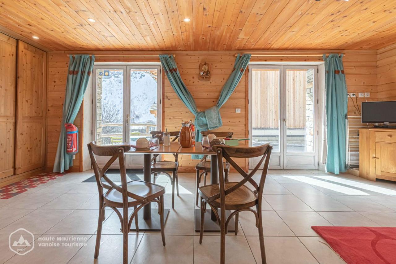 בונואל-סור-ארק Chalet Le Bois Joli מראה חיצוני תמונה