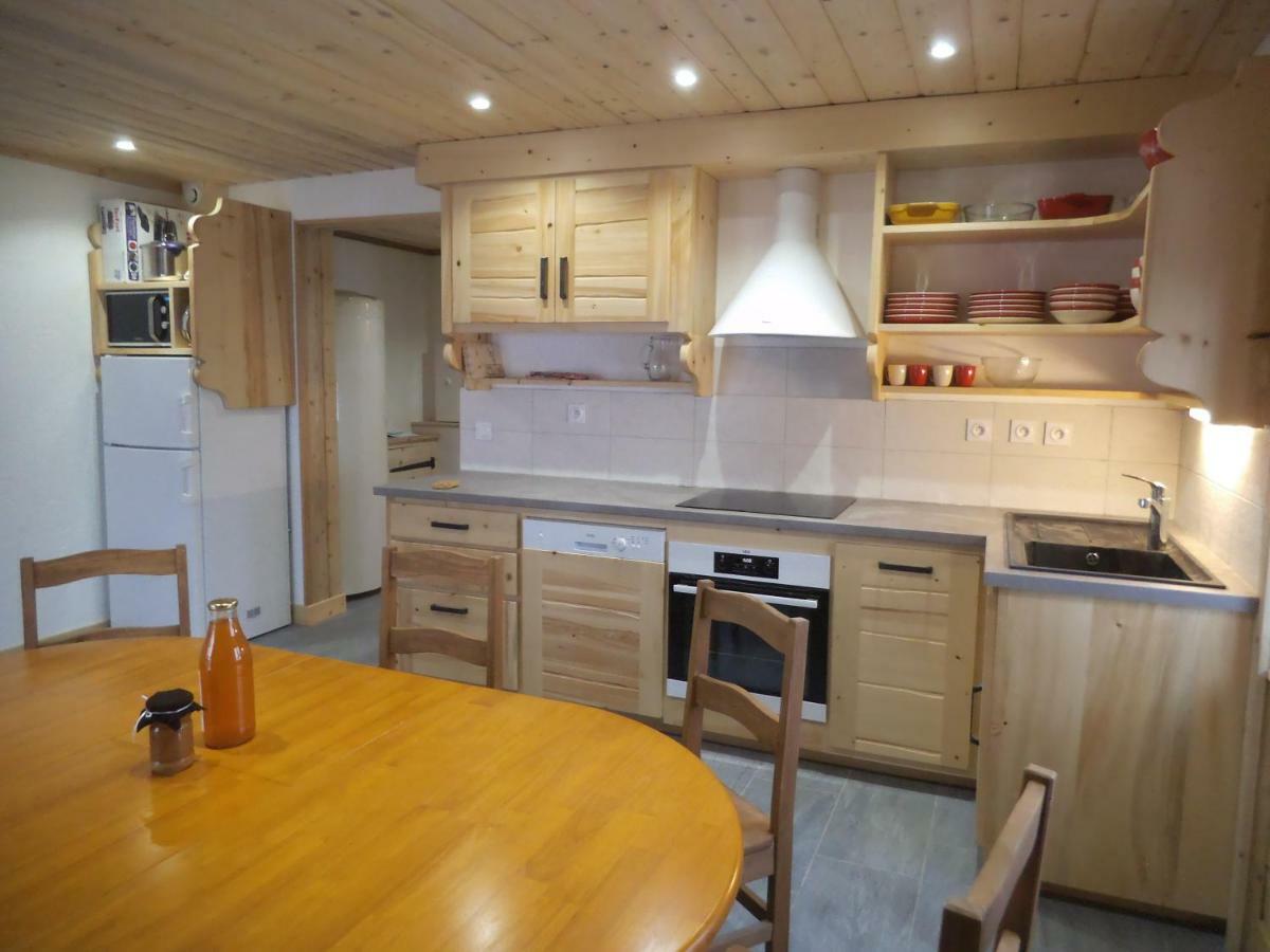 בונואל-סור-ארק Chalet Le Bois Joli מראה חיצוני תמונה